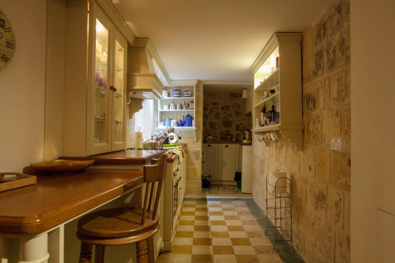 فيلا رباتفي Town House Steeped In History المظهر الخارجي الصورة
