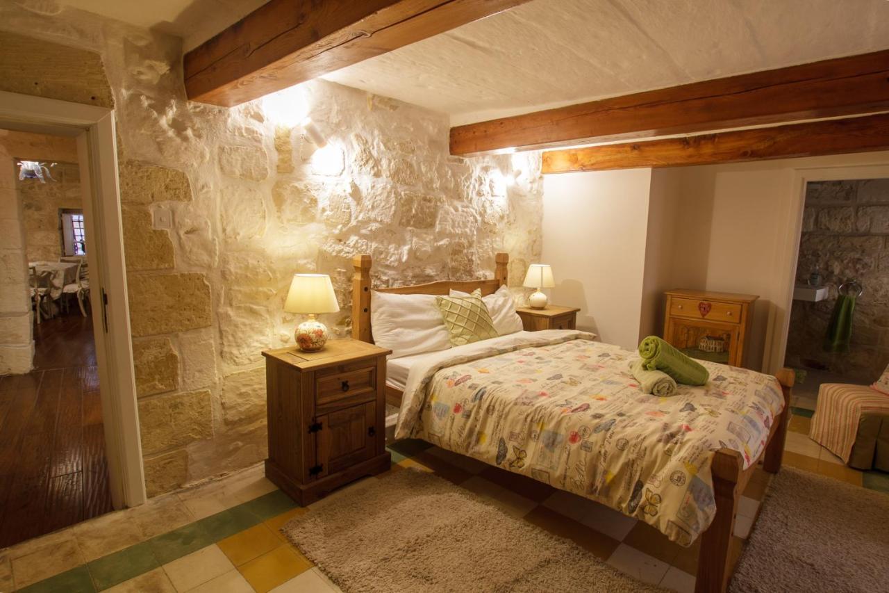 فيلا رباتفي Town House Steeped In History المظهر الخارجي الصورة