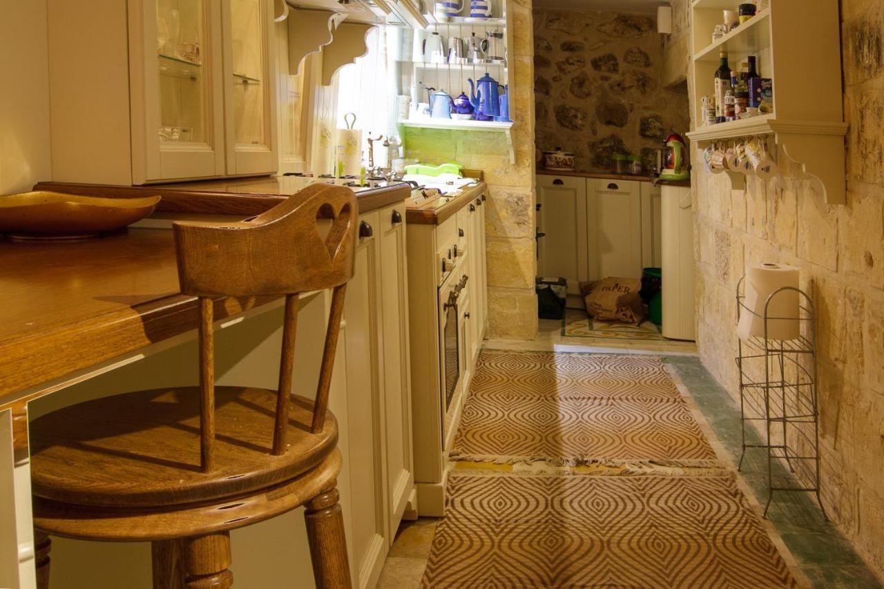 فيلا رباتفي Town House Steeped In History المظهر الخارجي الصورة