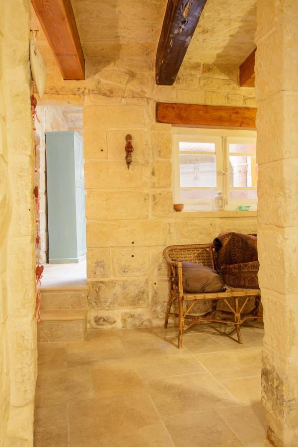 فيلا رباتفي Town House Steeped In History المظهر الخارجي الصورة