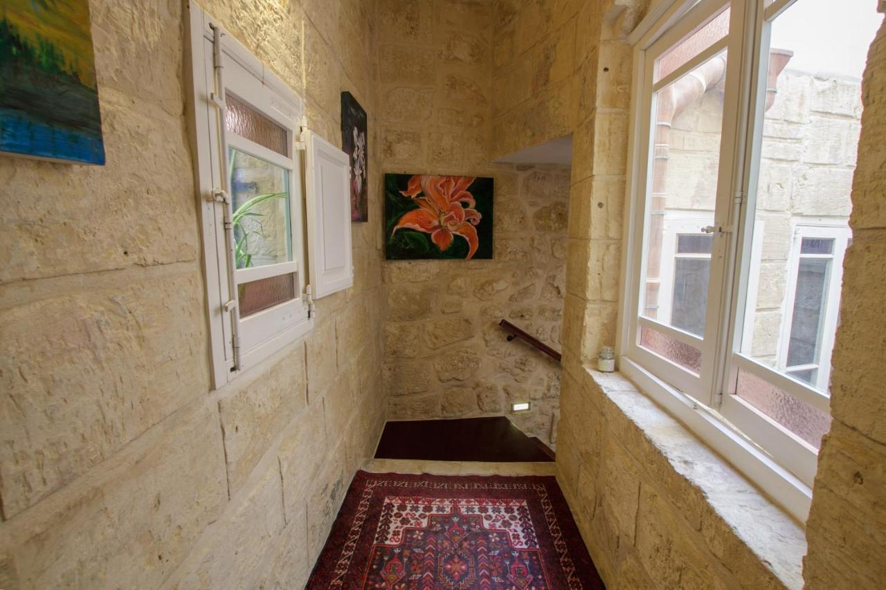 فيلا رباتفي Town House Steeped In History المظهر الخارجي الصورة